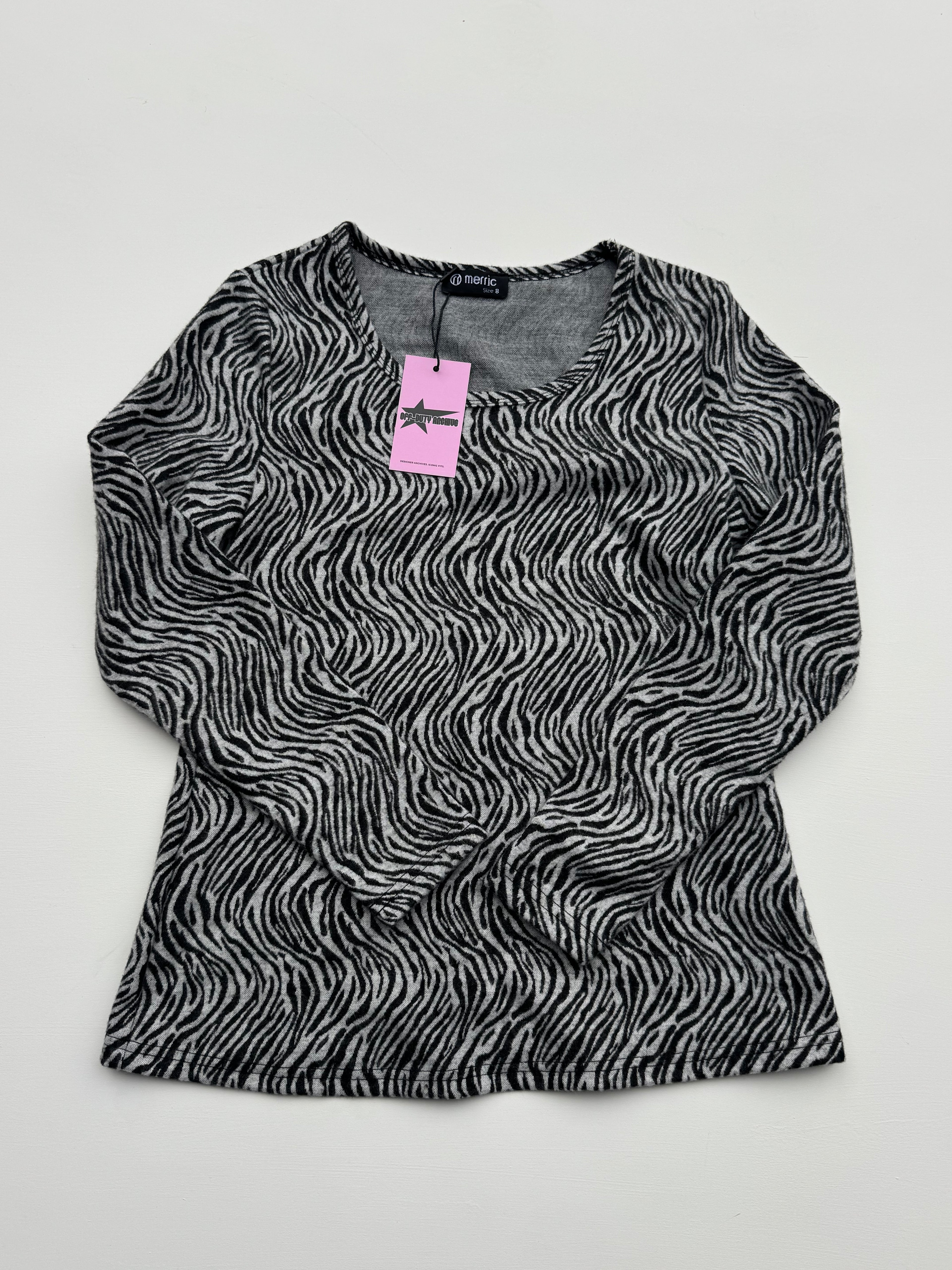 Y2K Fluffy Zebra Long Sleeve | 8 |