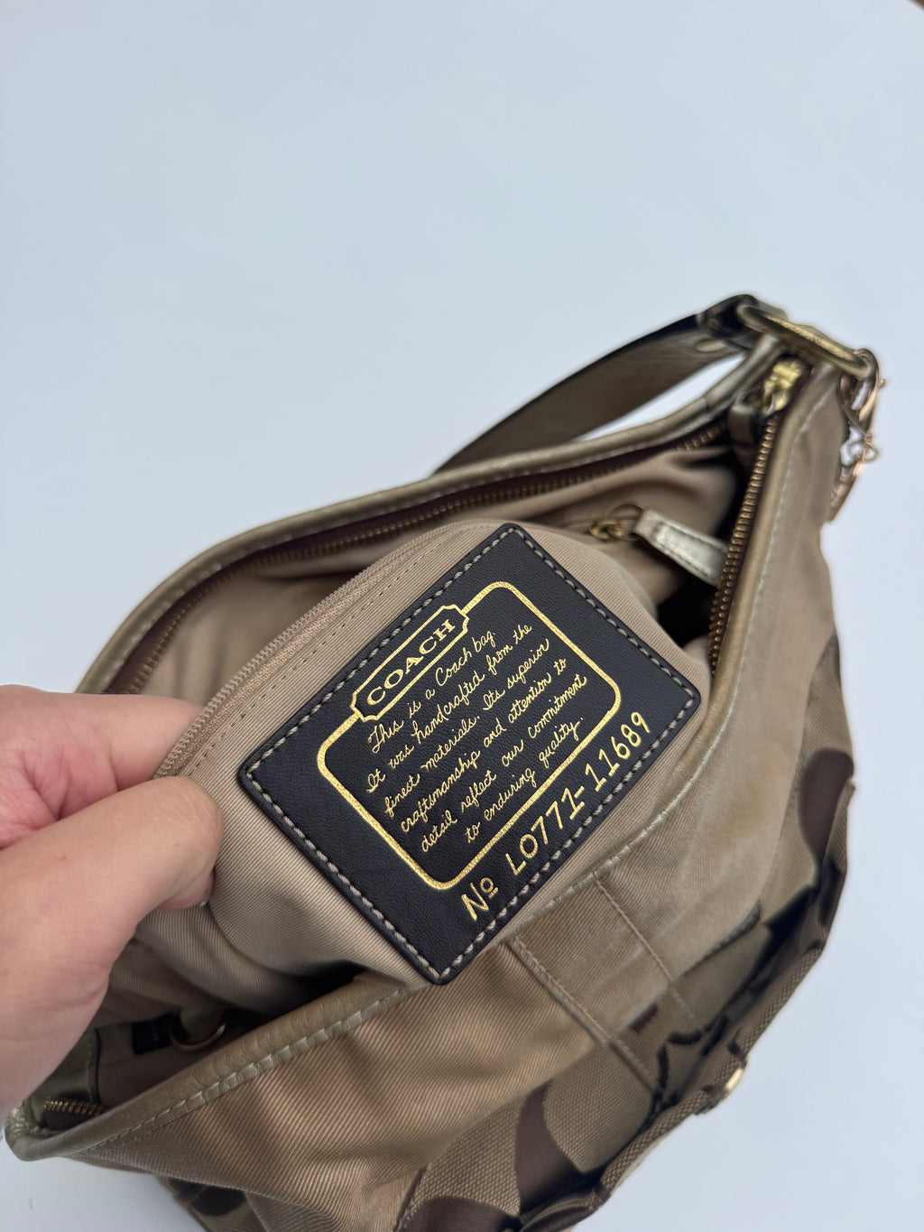 Vintage Coach Hobo Clip Shoulder Bag