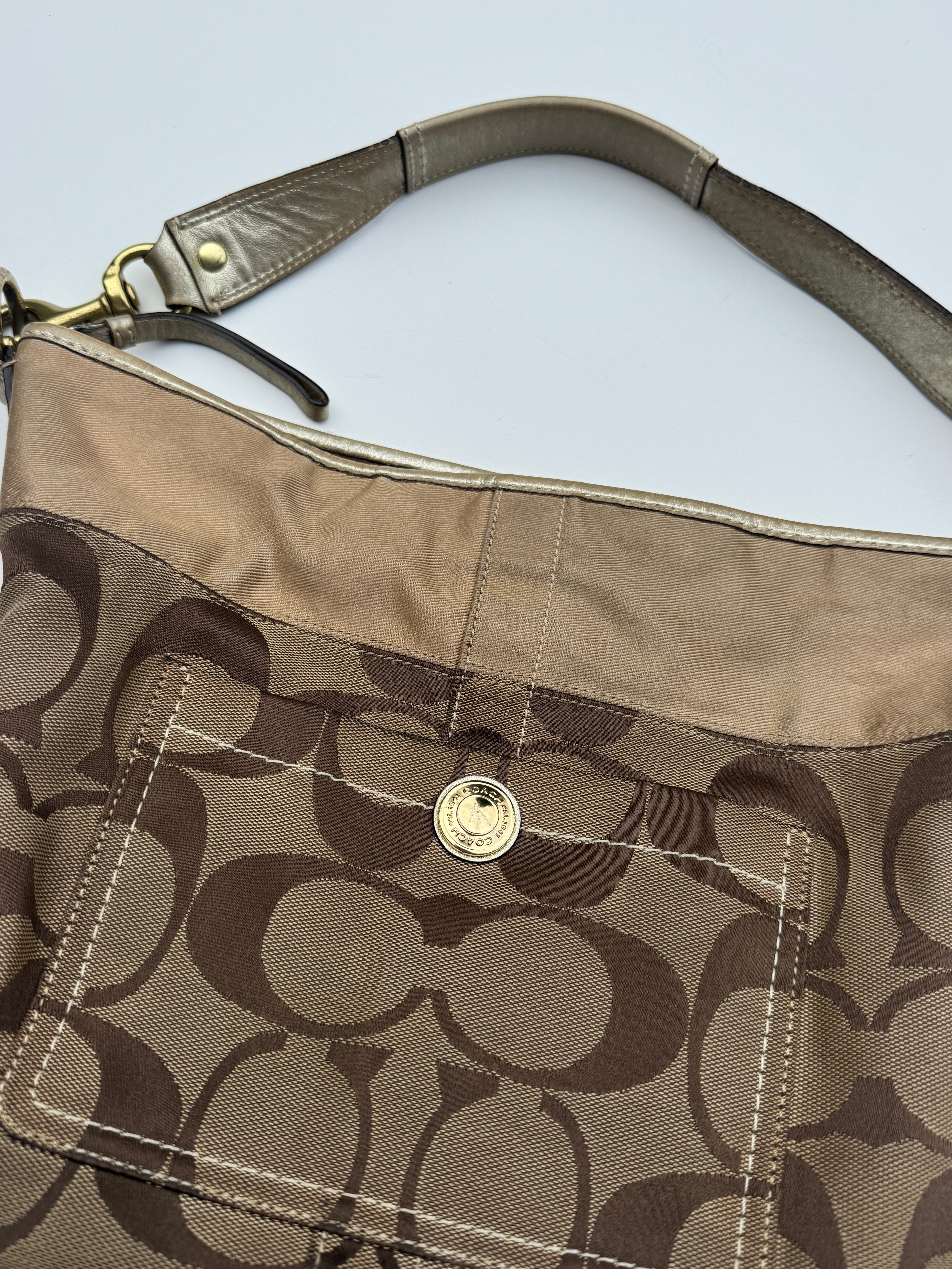 Vintage Coach Hobo Clip Shoulder Bag