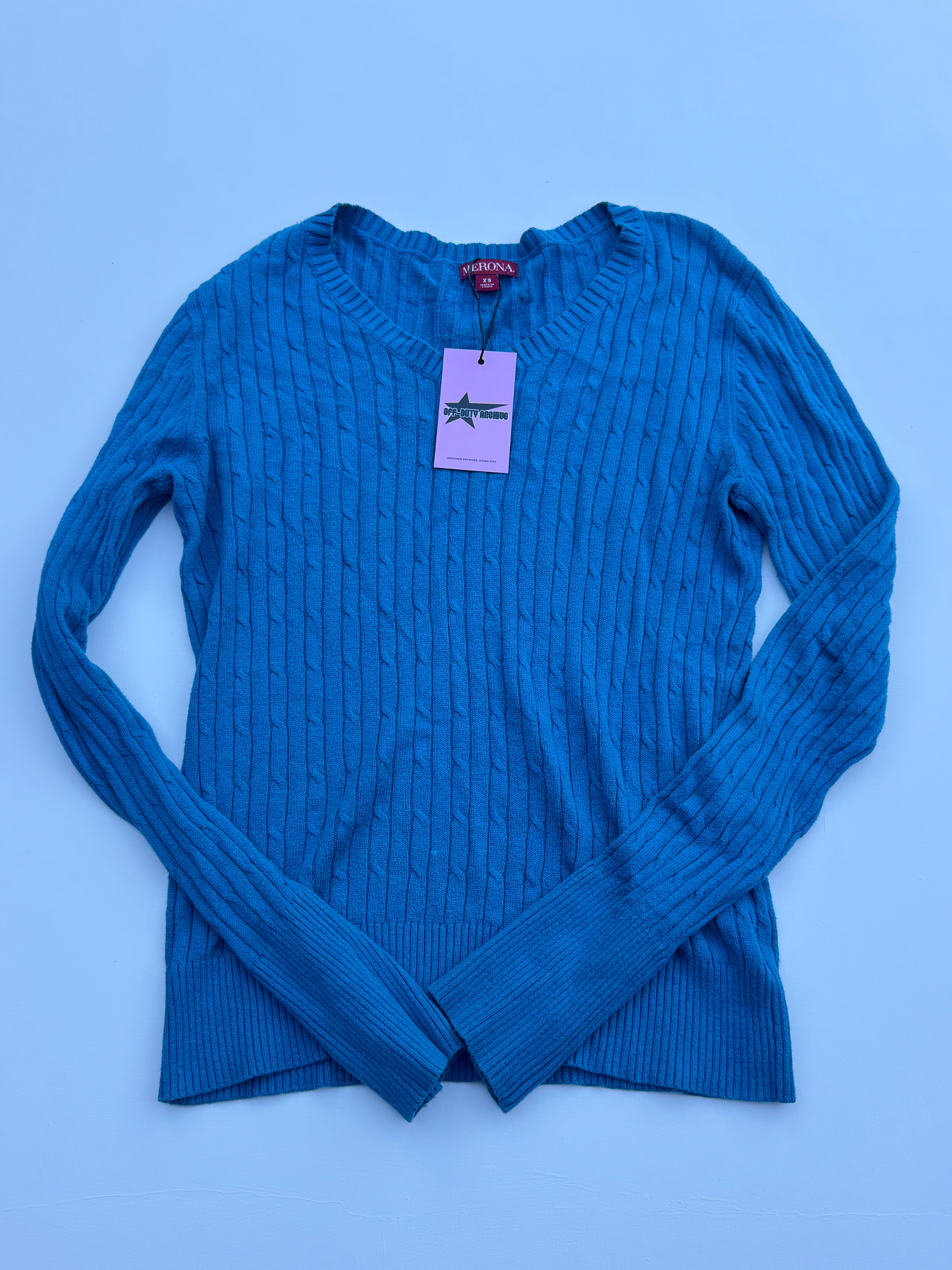Vintage Cable Knit V-Neck Sweater | XS |