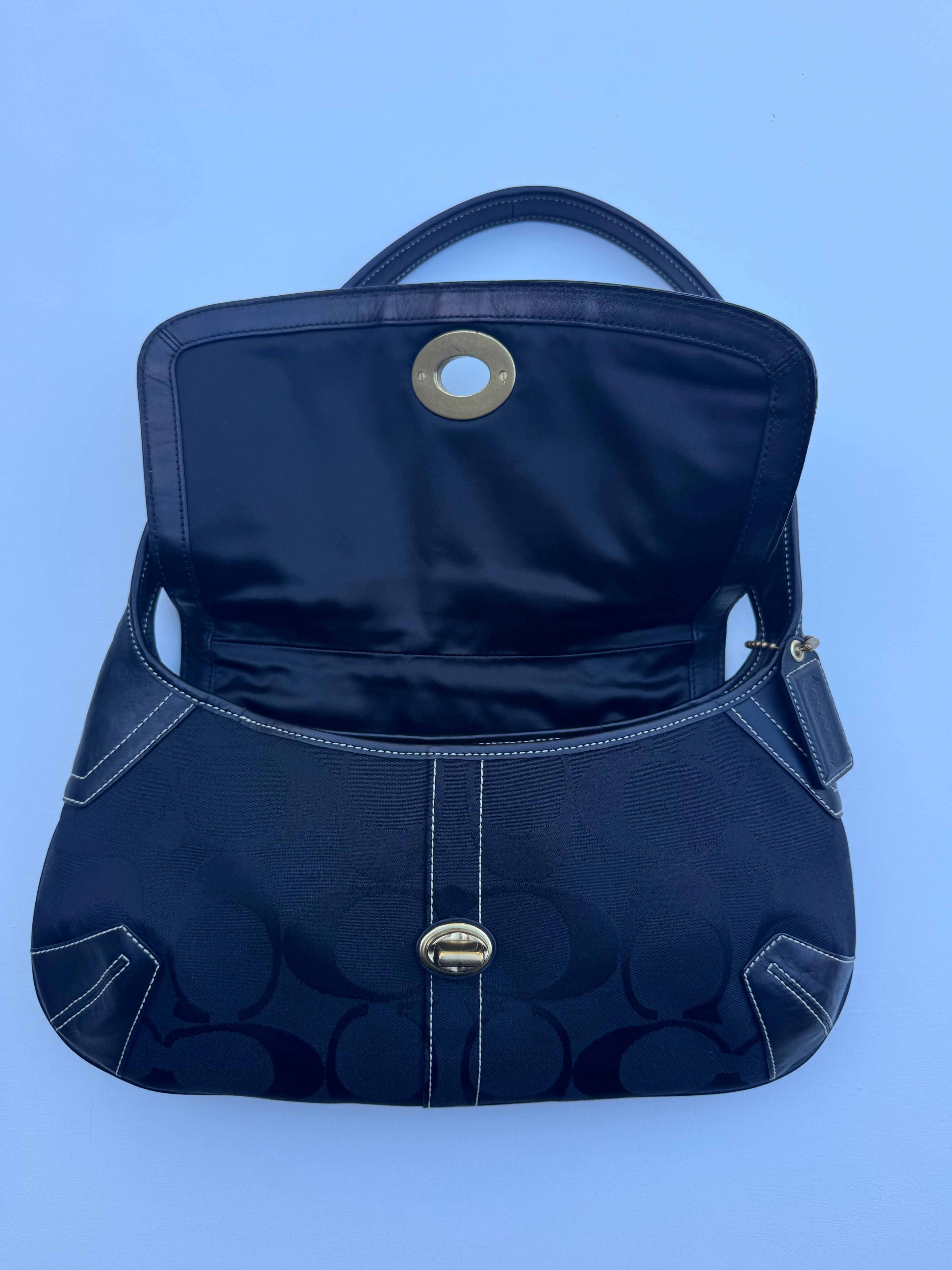 Vintage Coach Ergo Flap Shoulder Bag Black - RARE