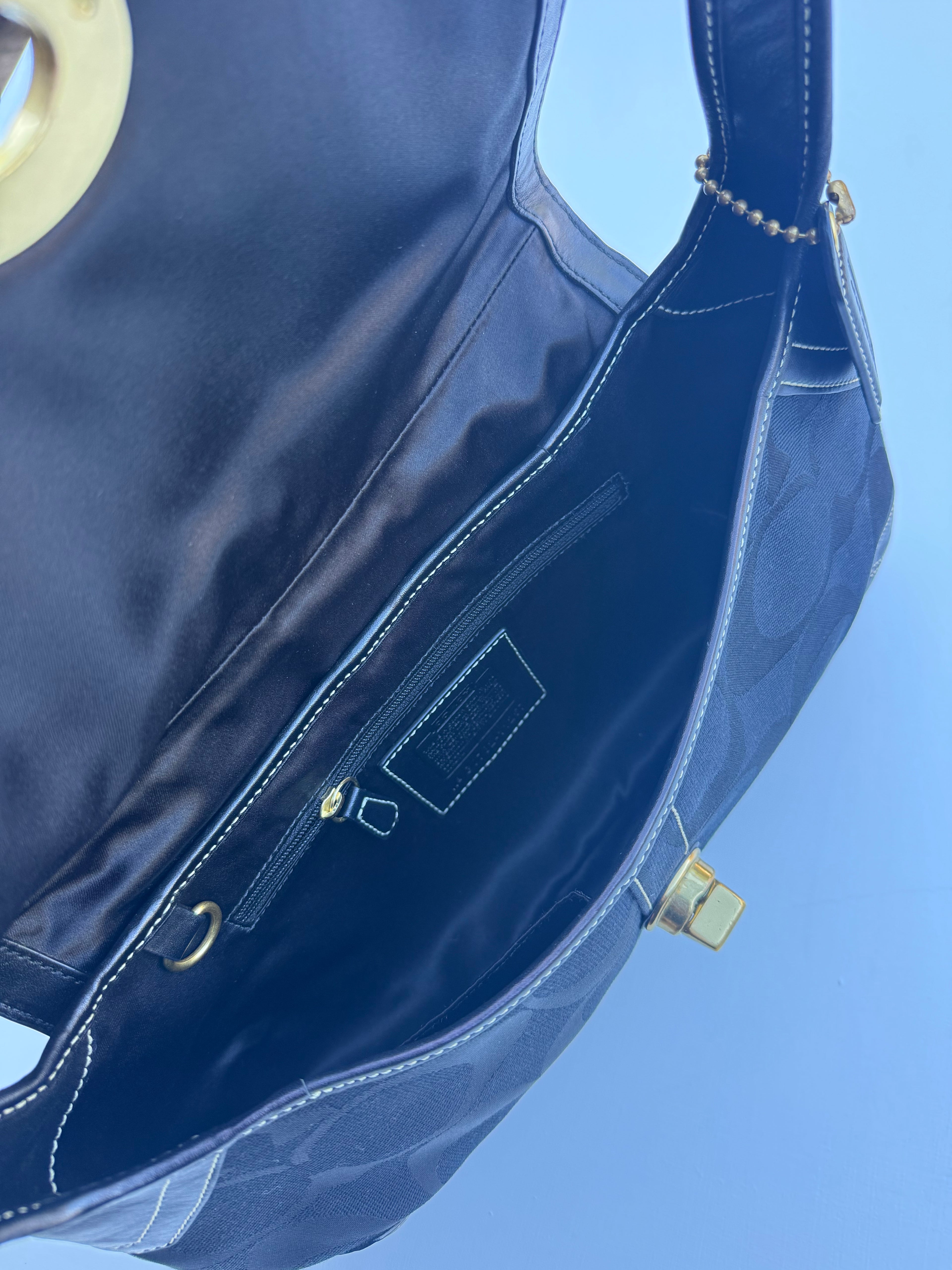 Vintage Coach Ergo Flap Shoulder Bag Black - RARE