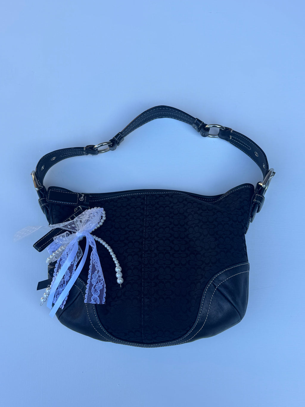 Vintage Coach Soho Hobo Medium Shoulder Bag - Black