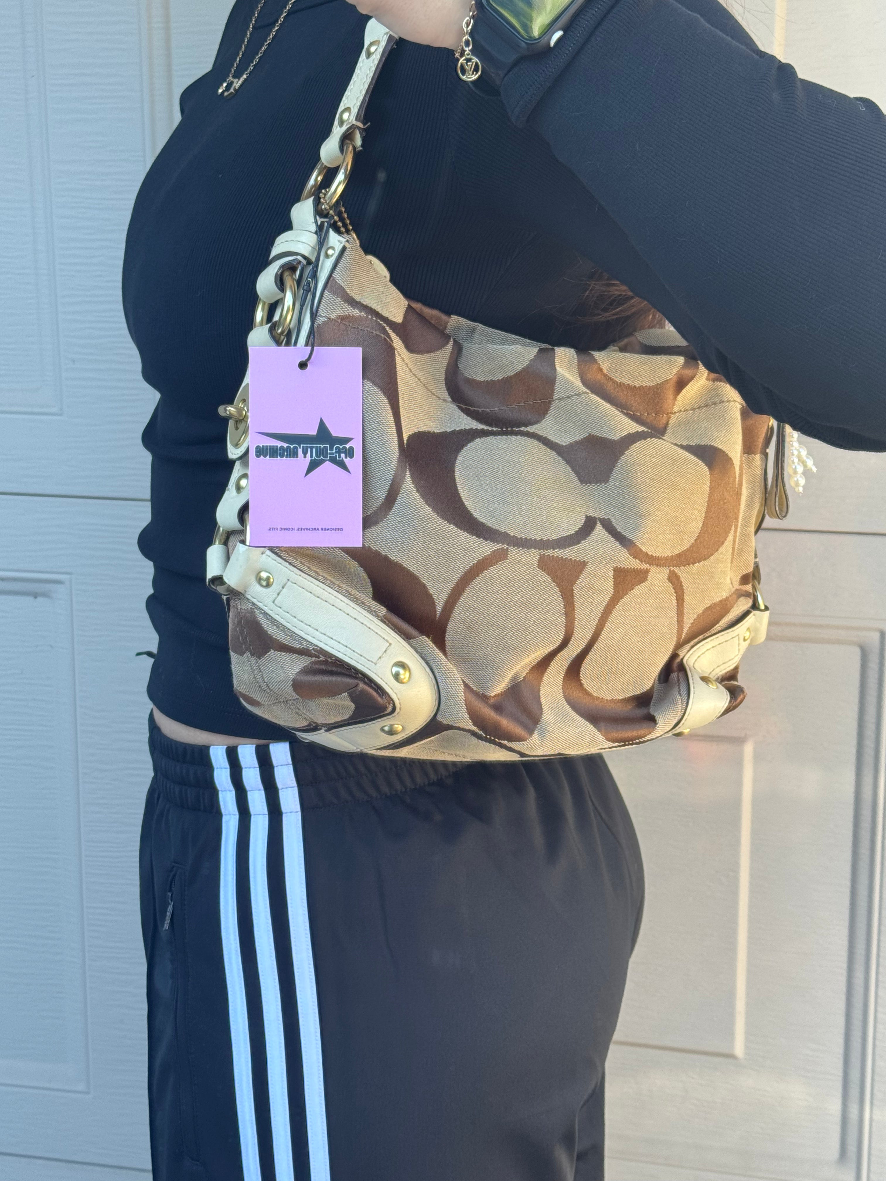 Vintage Coach Carly Medium Hobo Bag
