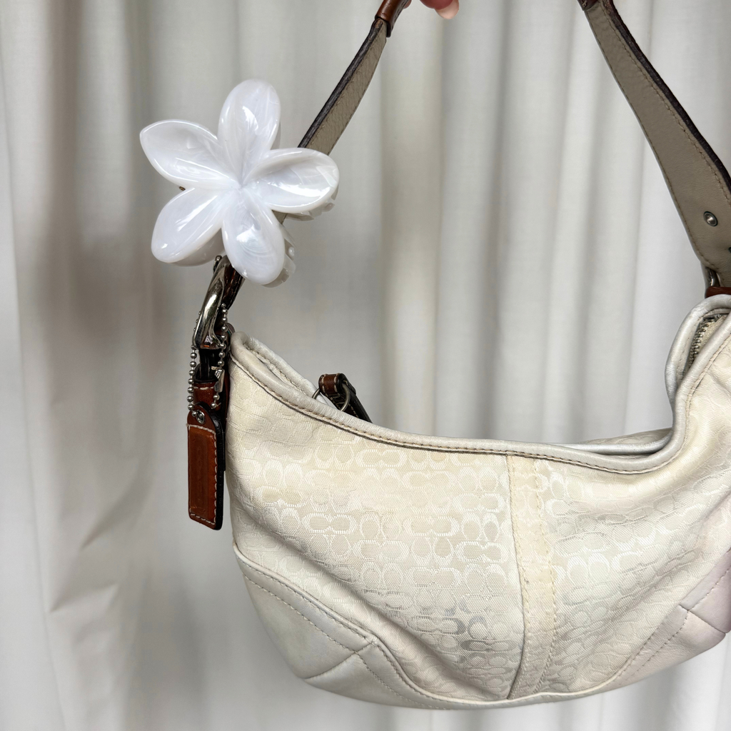 Vintage Coach Soho Hobo Small Shoulder Bag Cream - RARE